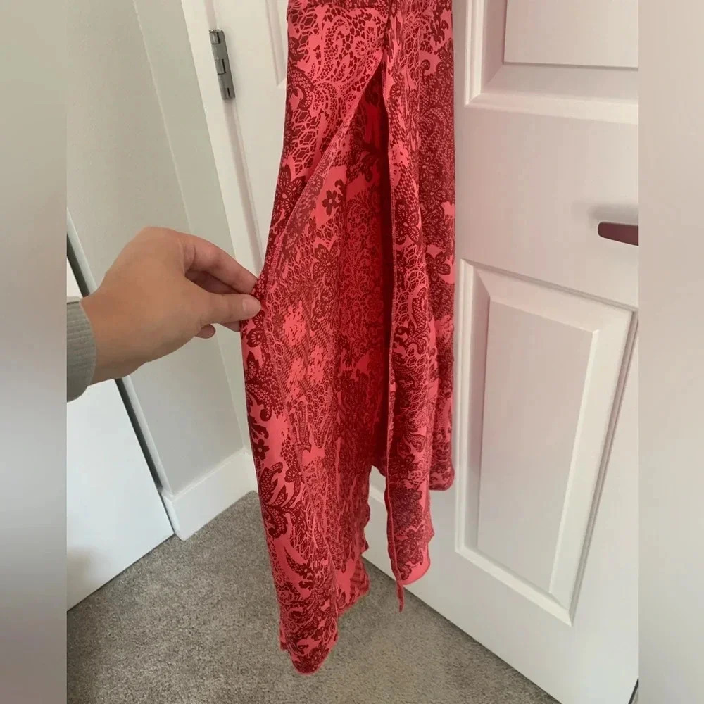 Free People Worth The Wait Bias Slip Dress - Size M - Cherry Red - NWT - Picture 7 of 9